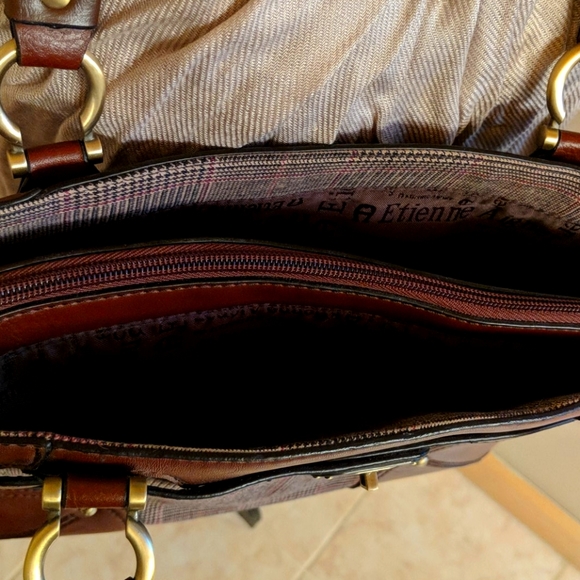 Etienne Aigner Shoulder Bag (Vintage) - Picture 3 of 7